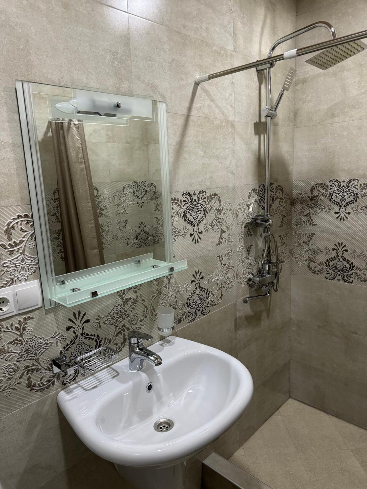 Guest House Tmt シグナギ エクステリア 写真